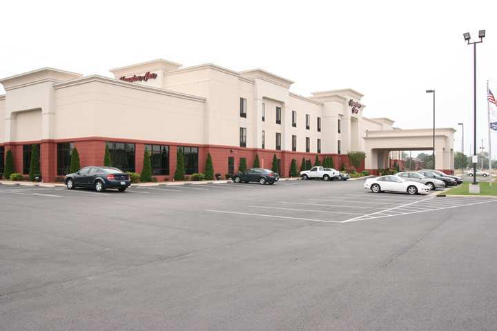 Hampton Inn Боулинг-Грин Экстерьер фото